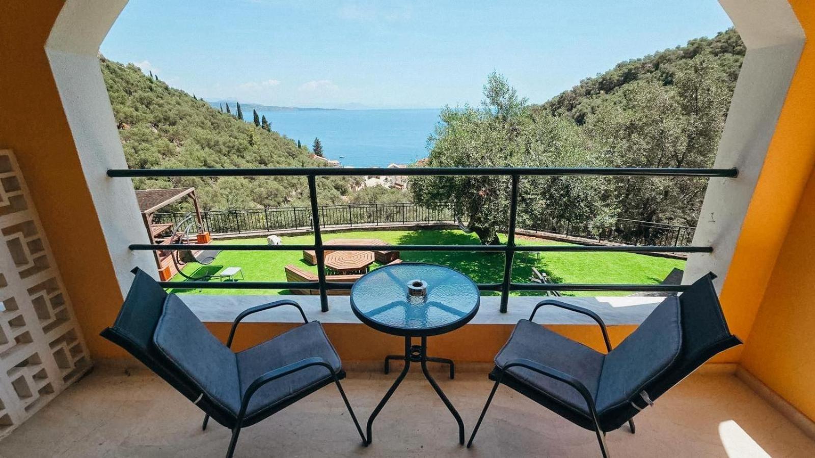 Silent Bay Apartments Katávolos Esterno foto